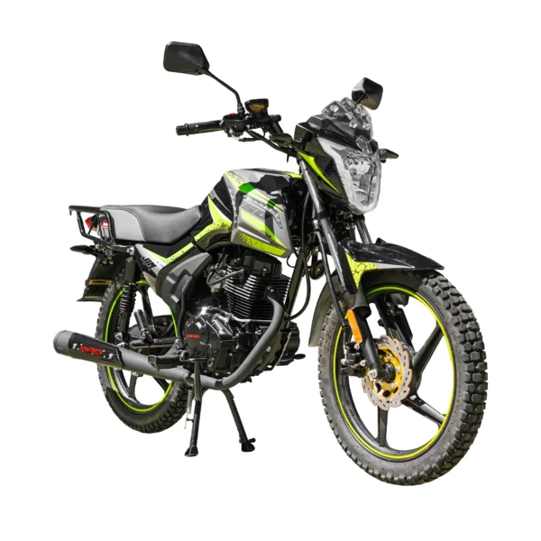 Moto JIN 150cc de trabajo color negro con detalles verdes. Diseño robusto, ideal para labores diarias en ciudad y caminos mixtos.
